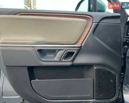 Серый Rivian R1S, объемом двигателя 0 л и пробегом 29 тыс. км за 57490 $, фото 16 на Automoto.ua