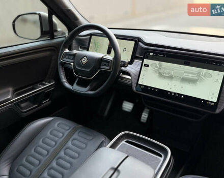 Серый Rivian R1S, объемом двигателя 0 л и пробегом 13 тыс. км за 49000 $, фото 20 на Automoto.ua