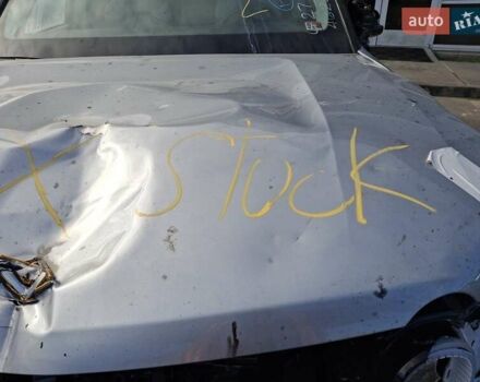 Сірий Rivian R1S, об'ємом двигуна 0 л та пробігом 13 тис. км за 32100 $, фото 12 на Automoto.ua