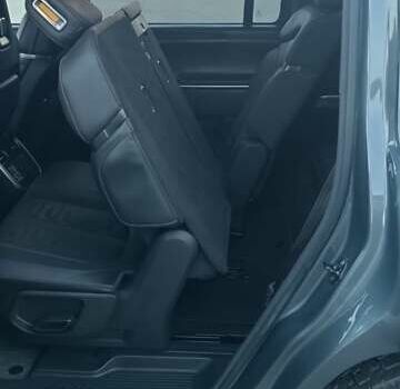 Серый Rivian R1S, объемом двигателя 0 л и пробегом 18 тыс. км за 47000 $, фото 11 на Automoto.ua