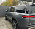 Серый Rivian R1S, объемом двигателя 0 л и пробегом 28 тыс. км за 49900 $, фото 3 на Automoto.ua