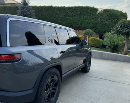 Серый Rivian R1S, объемом двигателя 0 л и пробегом 17 тыс. км за 82500 $, фото 30 на Automoto.ua