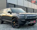 Серый Rivian R1S, объемом двигателя 0 л и пробегом 29 тыс. км за 57490 $, фото 10 на Automoto.ua