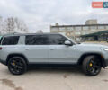 Серый Rivian R1S, объемом двигателя 0 л и пробегом 13 тыс. км за 57000 $, фото 2 на Automoto.ua
