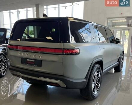 Серый Rivian R1S, объемом двигателя 0 л и пробегом 8 тыс. км за 80000 $, фото 5 на Automoto.ua