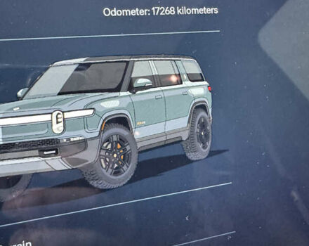 Серый Rivian R1S, объемом двигателя 0 л и пробегом 17 тыс. км за 82500 $, фото 33 на Automoto.ua