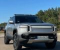 Сірий Rivian R1S, об'ємом двигуна 0 л та пробігом 2 тис. км за 47500 $, фото 1 на Automoto.ua