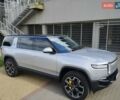 Серый Rivian R1S, объемом двигателя 0 л и пробегом 14 тыс. км за 57000 $, фото 20 на Automoto.ua
