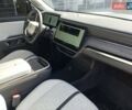 Серый Rivian R1S, объемом двигателя 0 л и пробегом 14 тыс. км за 57000 $, фото 41 на Automoto.ua