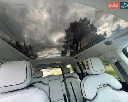 Серый Rivian R1S, объемом двигателя 0 л и пробегом 39 тыс. км за 56000 $, фото 12 на Automoto.ua