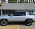 Серый Rivian R1S, объемом двигателя 0 л и пробегом 14 тыс. км за 57000 $, фото 9 на Automoto.ua
