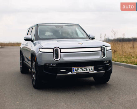 Серый Rivian R1S, объемом двигателя 0 л и пробегом 10 тыс. км за 63000 $, фото 35 на Automoto.ua