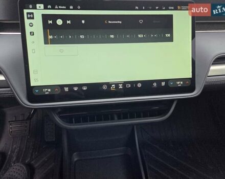 Сірий Rivian R1S, об'ємом двигуна 0 л та пробігом 6 тис. км за 62999 $, фото 5 на Automoto.ua