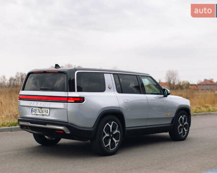 Серый Rivian R1S, объемом двигателя 0 л и пробегом 10 тыс. км за 63000 $, фото 40 на Automoto.ua