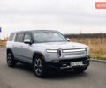 Серый Rivian R1S, объемом двигателя 0 л и пробегом 10 тыс. км за 63000 $, фото 1 на Automoto.ua