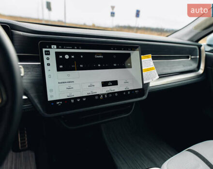 Серый Rivian R1S, объемом двигателя 0 л и пробегом 10 тыс. км за 63000 $, фото 31 на Automoto.ua