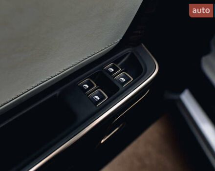 Серый Rivian R1S, объемом двигателя 0 л и пробегом 10 тыс. км за 63000 $, фото 15 на Automoto.ua