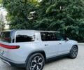 Серый Rivian R1S, объемом двигателя 0 л и пробегом 2 тыс. км за 61500 $, фото 15 на Automoto.ua