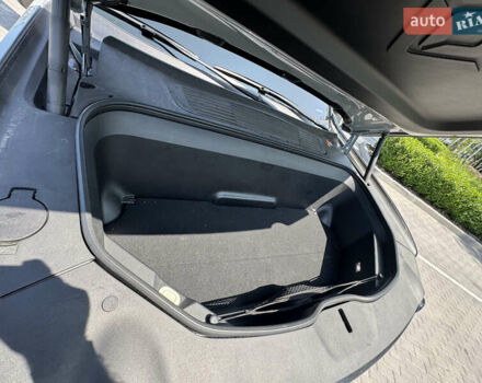 Синий Rivian R1S, объемом двигателя 0 л и пробегом 22 тыс. км за 51500 $, фото 22 на Automoto.ua