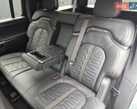 Синій Rivian R1S, об'ємом двигуна 0 л та пробігом 18 тис. км за 58900 $, фото 24 на Automoto.ua