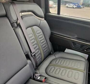 Синий Rivian R1S, объемом двигателя 0 л и пробегом 47 тыс. км за 55300 $, фото 22 на Automoto.ua