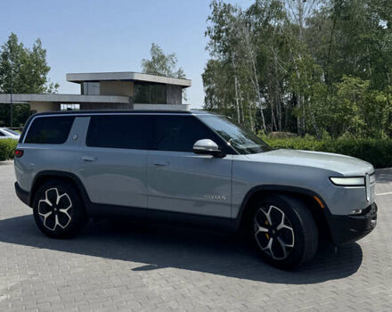 Синий Rivian R1S, объемом двигателя 0 л и пробегом 22 тыс. км за 51500 $, фото 7 на Automoto.ua
