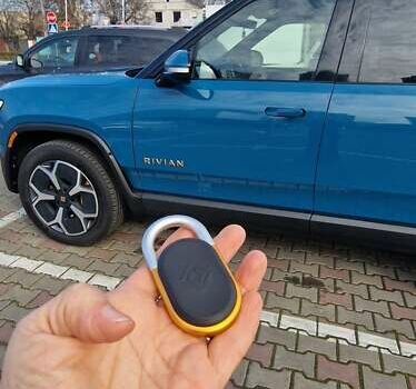 Синий Rivian R1S, объемом двигателя 0 л и пробегом 47 тыс. км за 55300 $, фото 44 на Automoto.ua