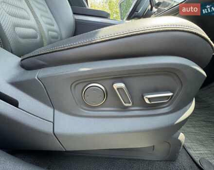 Синий Rivian R1S, объемом двигателя 0 л и пробегом 22 тыс. км за 51500 $, фото 11 на Automoto.ua