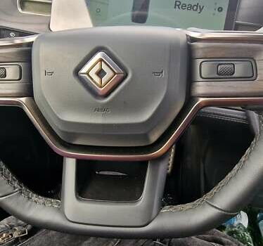 Синий Rivian R1S, объемом двигателя 0 л и пробегом 47 тыс. км за 55300 $, фото 9 на Automoto.ua