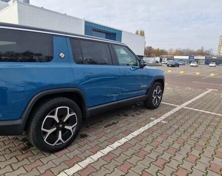Синий Rivian R1S, объемом двигателя 0 л и пробегом 47 тыс. км за 55300 $, фото 38 на Automoto.ua