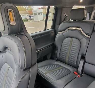 Синий Rivian R1S, объемом двигателя 0 л и пробегом 47 тыс. км за 55300 $, фото 7 на Automoto.ua