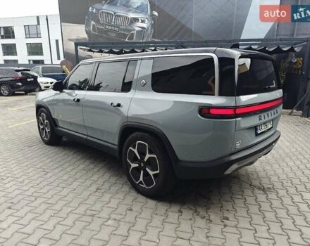 Синій Rivian R1S, об'ємом двигуна 0 л та пробігом 18 тис. км за 58900 $, фото 3 на Automoto.ua