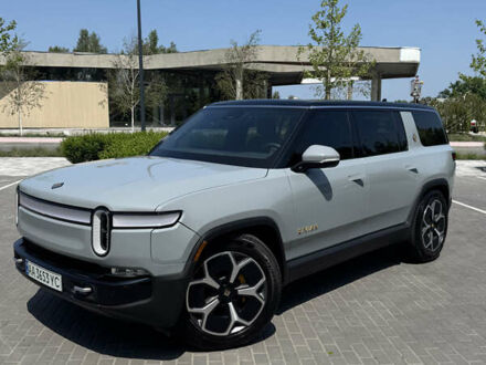 Синій Rivian R1S, об'ємом двигуна 0 л та пробігом 22 тис. км за 51500 $, фото 1 на Automoto.ua