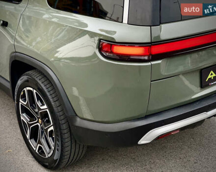 Зеленый Rivian R1S, объемом двигателя 0 л и пробегом 34 тыс. км за 46990 $, фото 8 на Automoto.ua