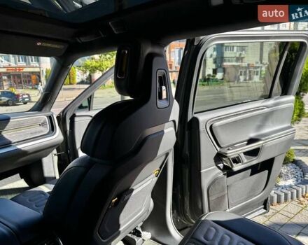 Зелений Rivian R1S, об'ємом двигуна 0 л та пробігом 33 тис. км за 48500 $, фото 16 на Automoto.ua