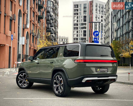 Зеленый Rivian R1S, объемом двигателя 0 л и пробегом 34 тыс. км за 46990 $, фото 4 на Automoto.ua