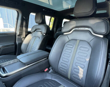 Зеленый Rivian R1S, объемом двигателя 0 л и пробегом 33 тыс. км за 47400 $, фото 8 на Automoto.ua
