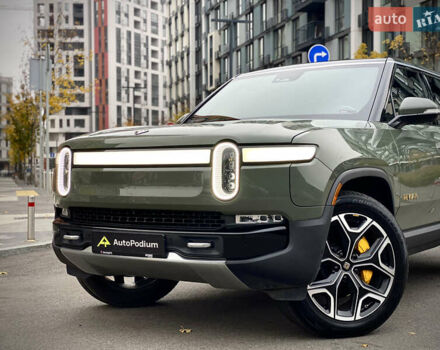 Зеленый Rivian R1S, объемом двигателя 0 л и пробегом 34 тыс. км за 46990 $, фото 2 на Automoto.ua