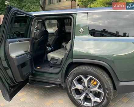 Зеленый Rivian R1S, объемом двигателя 0 л и пробегом 17 тыс. км за 50000 $, фото 11 на Automoto.ua