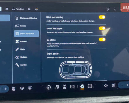 Зелений Rivian R1S, об'ємом двигуна 0 л та пробігом 26 тис. км за 49950 $, фото 31 на Automoto.ua