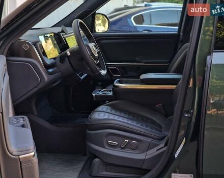 Зеленый Rivian R1S, объемом двигателя 0 л и пробегом 34 тыс. км за 79990 $, фото 58 на Automoto.ua