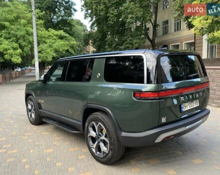 Зеленый Rivian R1S, объемом двигателя 0 л и пробегом 17 тыс. км за 50000 $, фото 2 на Automoto.ua