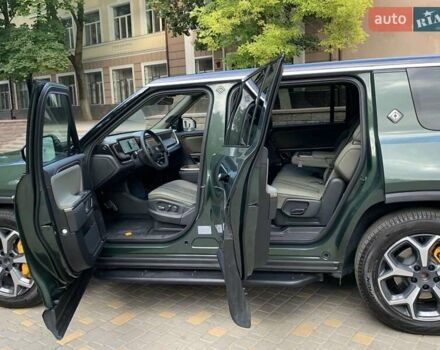 Зеленый Rivian R1S, объемом двигателя 0 л и пробегом 17 тыс. км за 50000 $, фото 12 на Automoto.ua