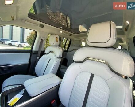 Зелений Rivian R1S, об'ємом двигуна 0 л та пробігом 2 тис. км за 28400 $, фото 15 на Automoto.ua