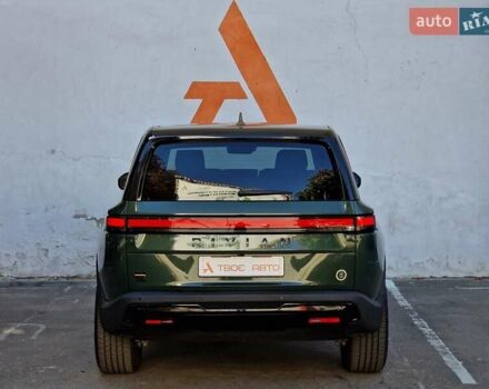 Зеленый Rivian R1S, объемом двигателя 0 л и пробегом 34 тыс. км за 79990 $, фото 46 на Automoto.ua