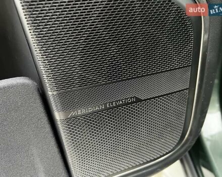 Зелений Rivian R1S, об'ємом двигуна 0 л та пробігом 35 тис. км за 54500 $, фото 8 на Automoto.ua