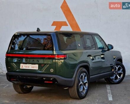Зеленый Rivian R1S, объемом двигателя 0 л и пробегом 34 тыс. км за 79990 $, фото 41 на Automoto.ua