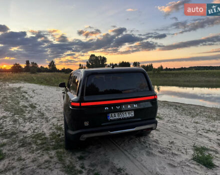 Зеленый Rivian R1S, объемом двигателя 0 л и пробегом 5 тыс. км за 49999 $, фото 10 на Automoto.ua