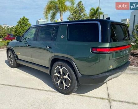 Зелений Rivian R1S, об'ємом двигуна 0 л та пробігом 2 тис. км за 28400 $, фото 2 на Automoto.ua
