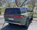 Зеленый Rivian R1S, объемом двигателя 0 л и пробегом 12 тыс. км за 46000 $, фото 1 на Automoto.ua